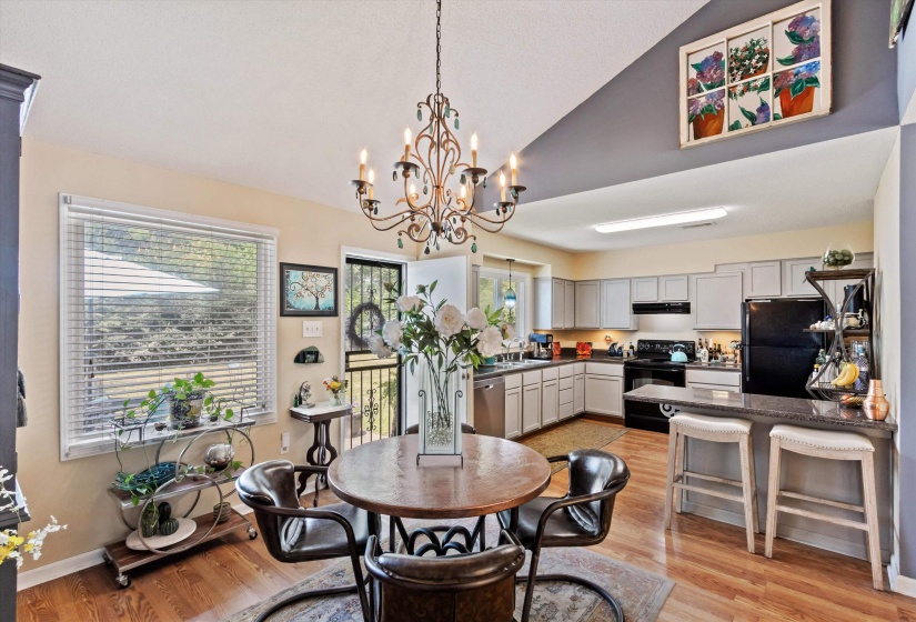 5100 SEQUOIA AVE, Memphis, Tennessee 38117, 3 Bedroom Bedrooms, 7 Room Rooms,2 BathroomBathrooms,Residential,For Sale,SEQUOIA,0,10222980