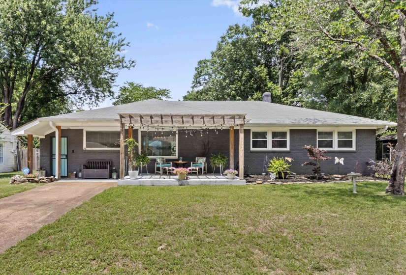 5100 SEQUOIA AVE, Memphis, Tennessee 38117, 3 Bedroom Bedrooms, 7 Room Rooms,2 BathroomBathrooms,Residential,For Sale,SEQUOIA,0,10222980