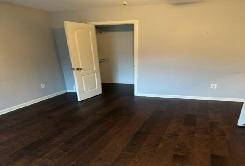 1221 CORDOVA CLUB DR, Cordova, Tennessee 38018, 3 Bedroom Bedrooms, 8 Room Rooms,2.1 BathroomBathrooms,Residential,For Sale,CORDOVA CLUB,0,10222621