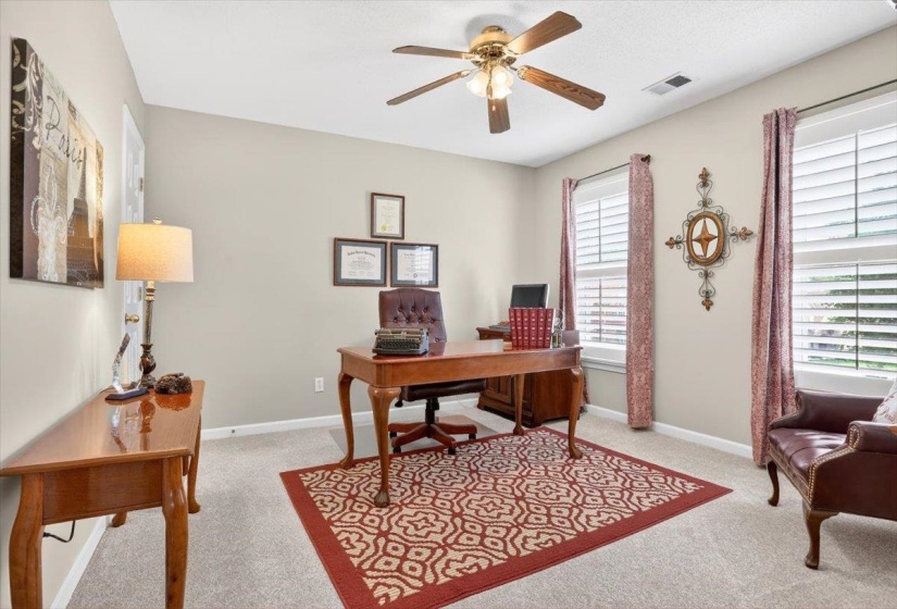 3830 BREEZY SHORES CV, Lakeland, Tennessee 38002-8192, 4 Bedrooms Bedrooms, 9 Rooms Rooms,3 BathroomsBathrooms,Residential,For Sale,BREEZY SHORES,10222986