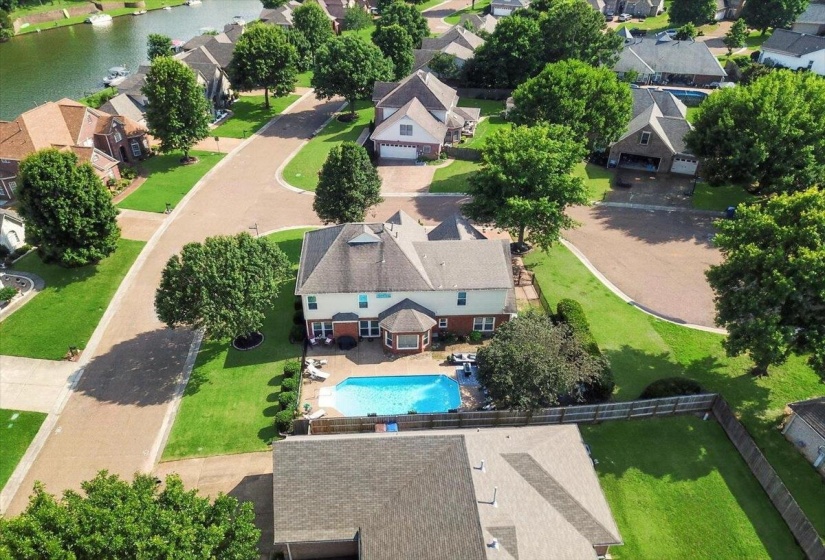 3830 BREEZY SHORES CV, Lakeland, Tennessee 38002-8192, 4 Bedrooms Bedrooms, 9 Rooms Rooms,3 BathroomsBathrooms,Residential,For Sale,BREEZY SHORES,10222986