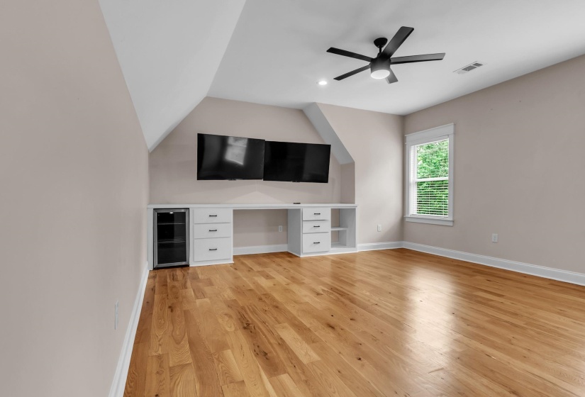5382 SEA ISLE RD, Memphis, Tennessee 38119, 4 Bedrooms Bedrooms, 9 Rooms Rooms,3.1 BathroomsBathrooms,Residential,For Sale,SEA ISLE,10222997