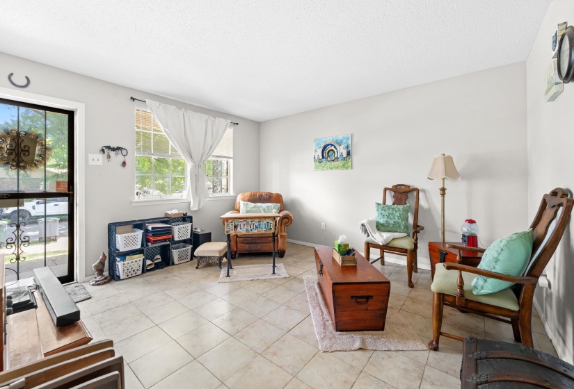 3912 PIKES PEAK AVE, Memphis, Tennessee 38108, 3 Bedrooms Bedrooms, 5 Rooms Rooms,1.1 BathroomsBathrooms,Residential,For Sale,PIKES PEAK,10223003