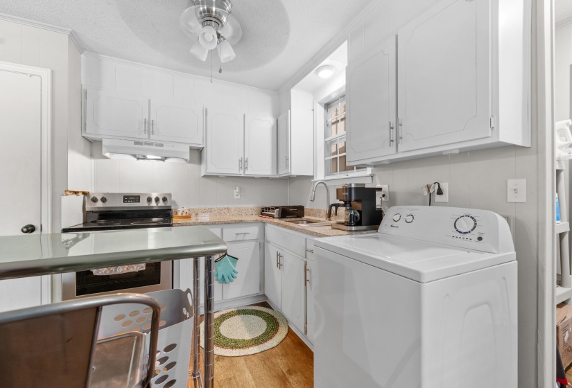 3912 PIKES PEAK AVE, Memphis, Tennessee 38108, 3 Bedrooms Bedrooms, 5 Rooms Rooms,1.1 BathroomsBathrooms,Residential,For Sale,PIKES PEAK,10223003