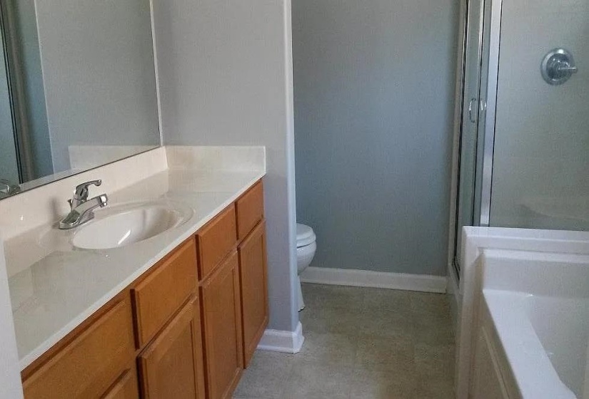 8839 MACON RD, Memphis, Tennessee 38018, 3 Bedrooms Bedrooms, 5 Rooms Rooms,2 BathroomsBathrooms,Rental Properties,For Sale,MACON,10223024