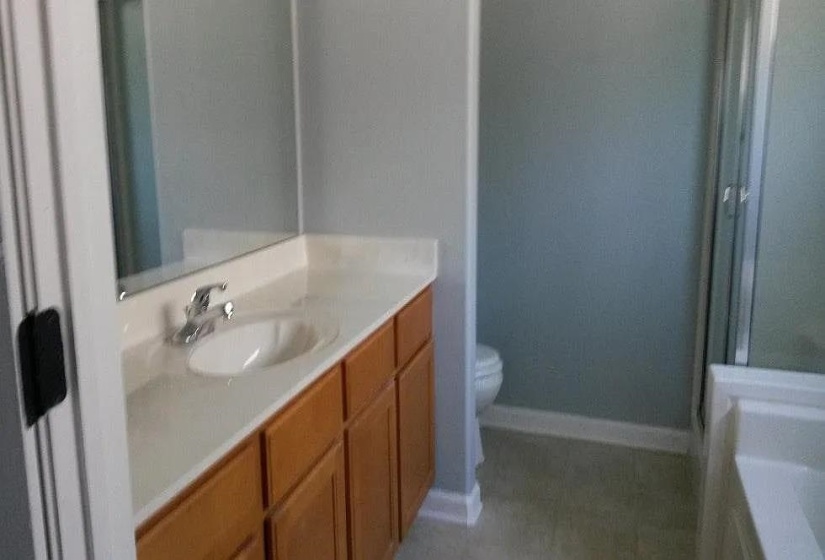 8839 MACON RD, Memphis, Tennessee 38018, 3 Bedrooms Bedrooms, 5 Rooms Rooms,2 BathroomsBathrooms,Rental Properties,For Sale,MACON,10223024