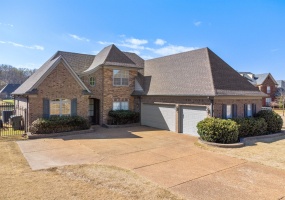 4713 RAVENCREST CV, Bartlett, Tennessee 38135, 4 Bedrooms Bedrooms, 9 Rooms Rooms,3 BathroomsBathrooms,Residential,For Sale,RAVENCREST,10217309