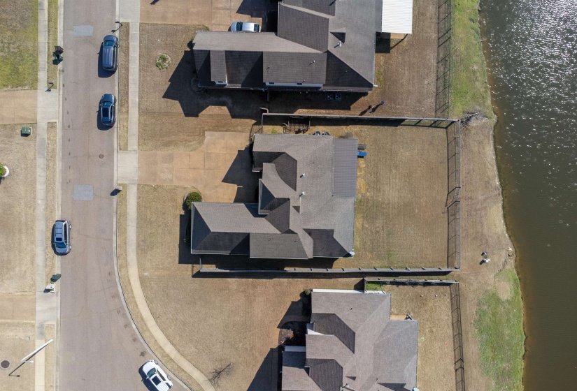 4713 RAVENCREST CV, Bartlett, Tennessee 38135, 4 Bedrooms Bedrooms, 9 Rooms Rooms,3 BathroomsBathrooms,Residential,For Sale,RAVENCREST,10217309