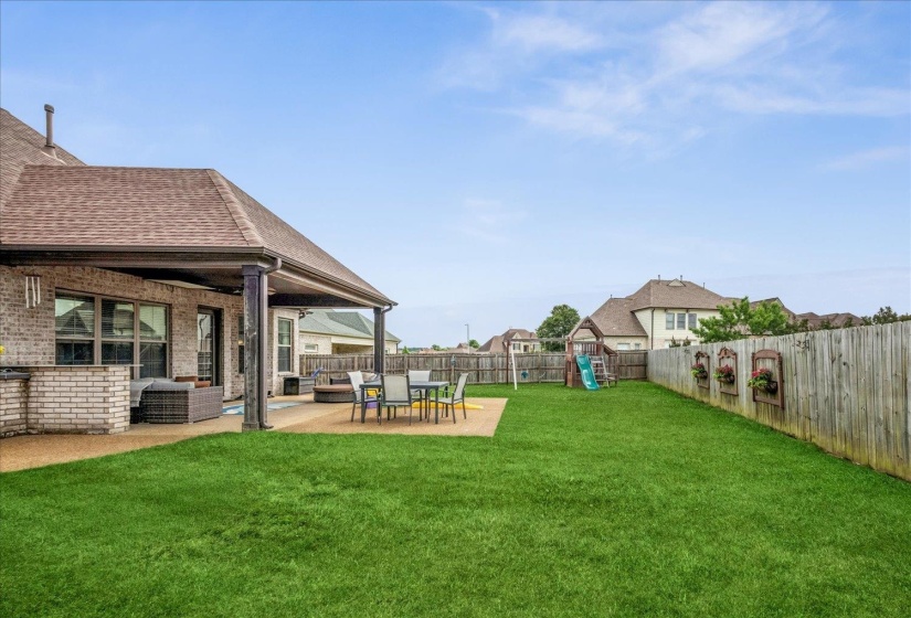 263 ESTANAULA RD, Collierville, Tennessee 38017, 4 Bedrooms Bedrooms, 8 Rooms Rooms,3 BathroomsBathrooms,Residential,For Sale,ESTANAULA,10223020