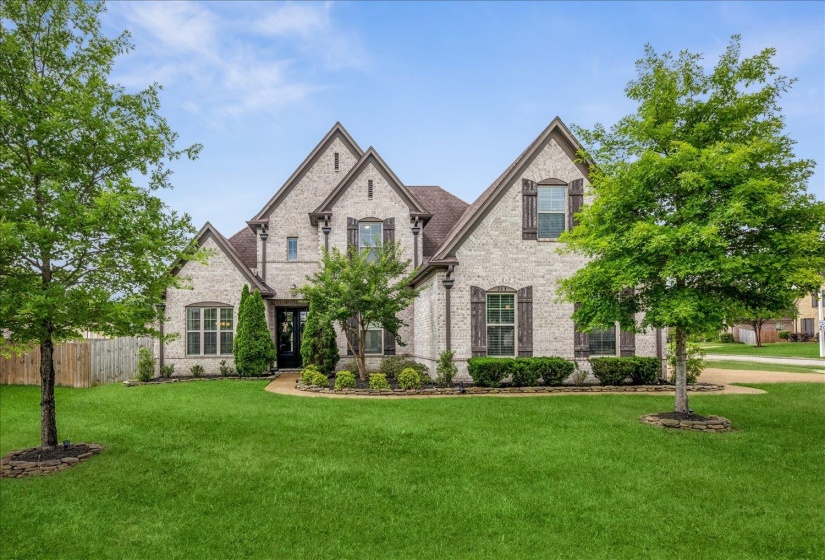 263 ESTANAULA RD, Collierville, Tennessee 38017, 4 Bedrooms Bedrooms, 8 Rooms Rooms,3 BathroomsBathrooms,Residential,For Sale,ESTANAULA,10223020