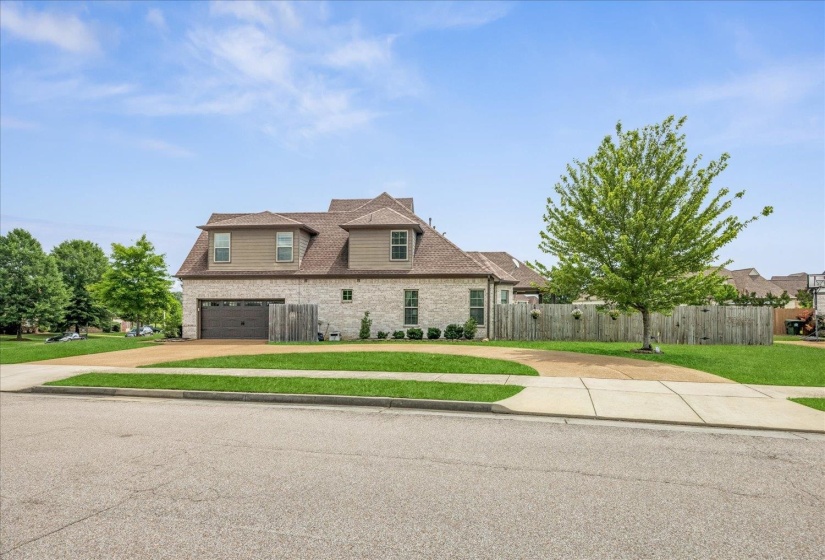 263 ESTANAULA RD, Collierville, Tennessee 38017, 4 Bedrooms Bedrooms, 8 Rooms Rooms,3 BathroomsBathrooms,Residential,For Sale,ESTANAULA,10223020