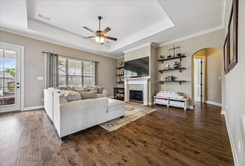 263 ESTANAULA RD, Collierville, Tennessee 38017, 4 Bedrooms Bedrooms, 8 Rooms Rooms,3 BathroomsBathrooms,Residential,For Sale,ESTANAULA,10223020