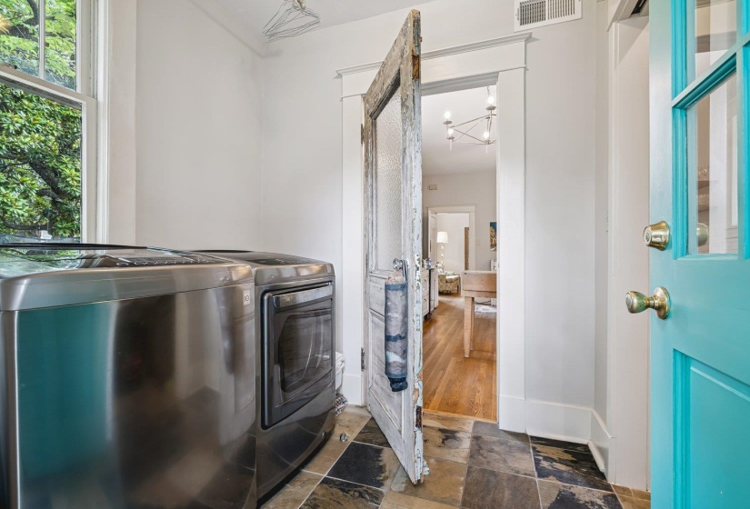 1630 GOODBAR AVE, Memphis, Tennessee 38104, 3 Bedrooms Bedrooms, 7 Rooms Rooms,2 BathroomsBathrooms,Residential,For Sale,GOODBAR,10223022