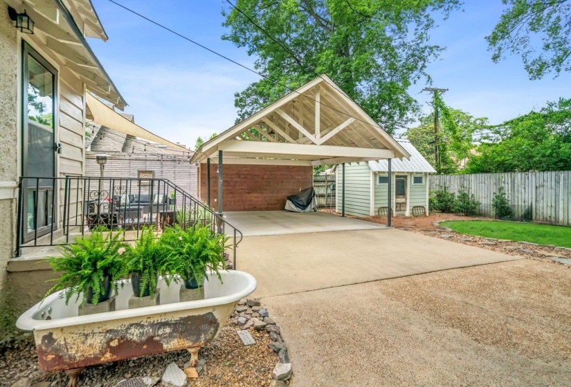 1630 GOODBAR AVE, Memphis, Tennessee 38104, 3 Bedrooms Bedrooms, 7 Rooms Rooms,2 BathroomsBathrooms,Residential,For Sale,GOODBAR,10223022