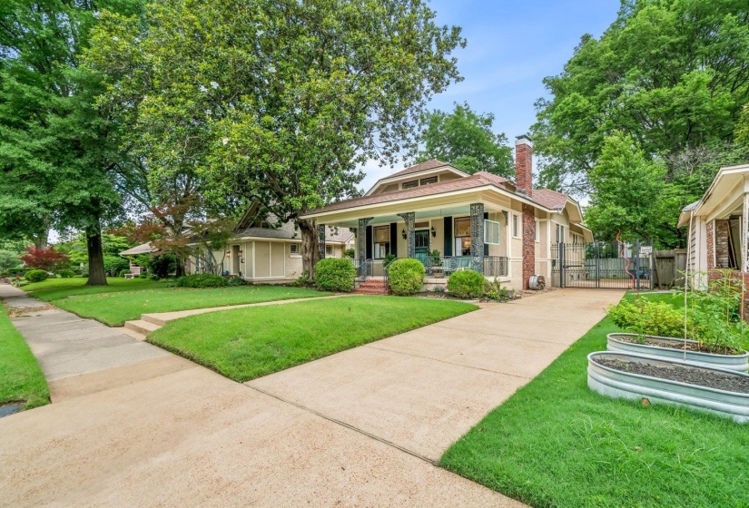 1630 GOODBAR AVE, Memphis, Tennessee 38104, 3 Bedrooms Bedrooms, 7 Rooms Rooms,2 BathroomsBathrooms,Residential,For Sale,GOODBAR,10223022