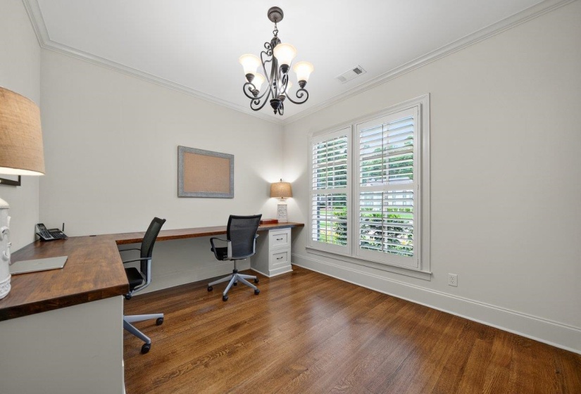 8441 POPLAR PIKE, Germantown, Tennessee 38138, 4 Bedrooms Bedrooms, 12 Rooms Rooms,4.1 BathroomsBathrooms,Residential,For Sale,POPLAR,10223023