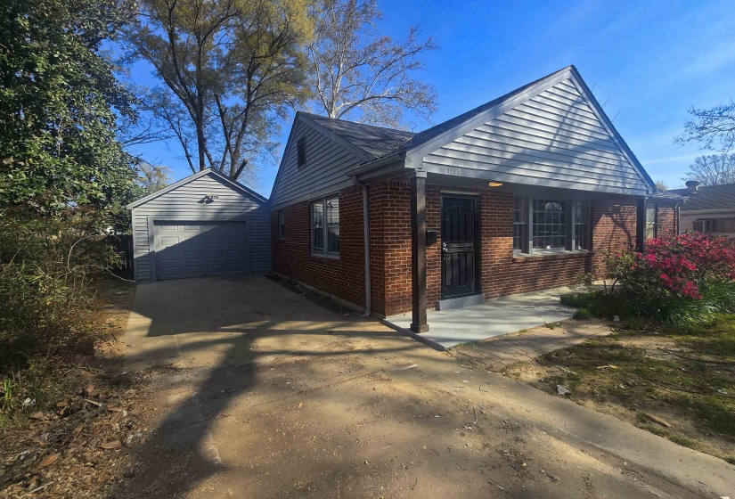 1205 BRADBURY CV, Memphis, Tennessee 38122, 3 Bedrooms Bedrooms, 4 Rooms Rooms,1 BathroomBathrooms,Residential,For Sale,BRADBURY,10223034