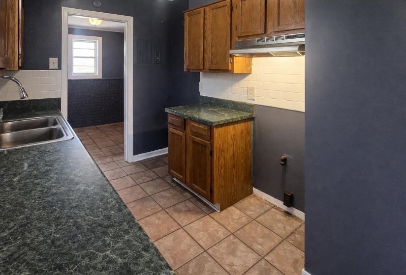 1205 BRADBURY CV, Memphis, Tennessee 38122, 3 Bedrooms Bedrooms, 4 Rooms Rooms,1 BathroomBathrooms,Residential,For Sale,BRADBURY,10223034