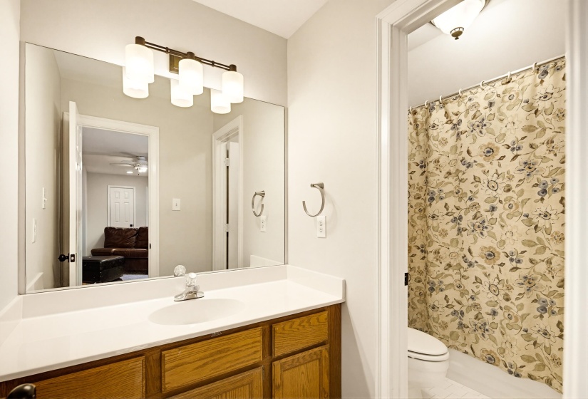8986 CAIRN RIDGE DR, Germantown, Tennessee 38139, 5 Bedroom Bedrooms, 10 Room Rooms,4.1 BathroomBathrooms,Residential,For Sale,CAIRN RIDGE,0,10223043
