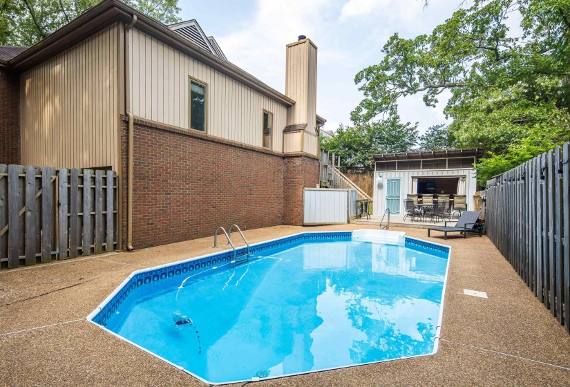 8986 CAIRN RIDGE DR, Germantown, Tennessee 38139, 5 Bedroom Bedrooms, 10 Room Rooms,4.1 BathroomBathrooms,Residential,For Sale,CAIRN RIDGE,0,10223043