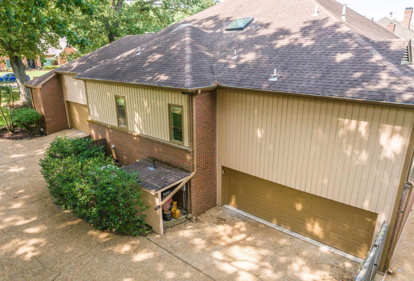 8986 CAIRN RIDGE DR, Germantown, Tennessee 38139, 5 Bedroom Bedrooms, 10 Room Rooms,4.1 BathroomBathrooms,Residential,For Sale,CAIRN RIDGE,0,10223043