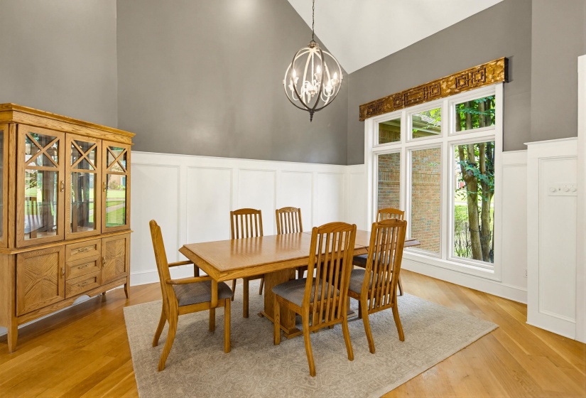 8986 CAIRN RIDGE DR, Germantown, Tennessee 38139, 5 Bedroom Bedrooms, 10 Room Rooms,4.1 BathroomBathrooms,Residential,For Sale,CAIRN RIDGE,0,10223043