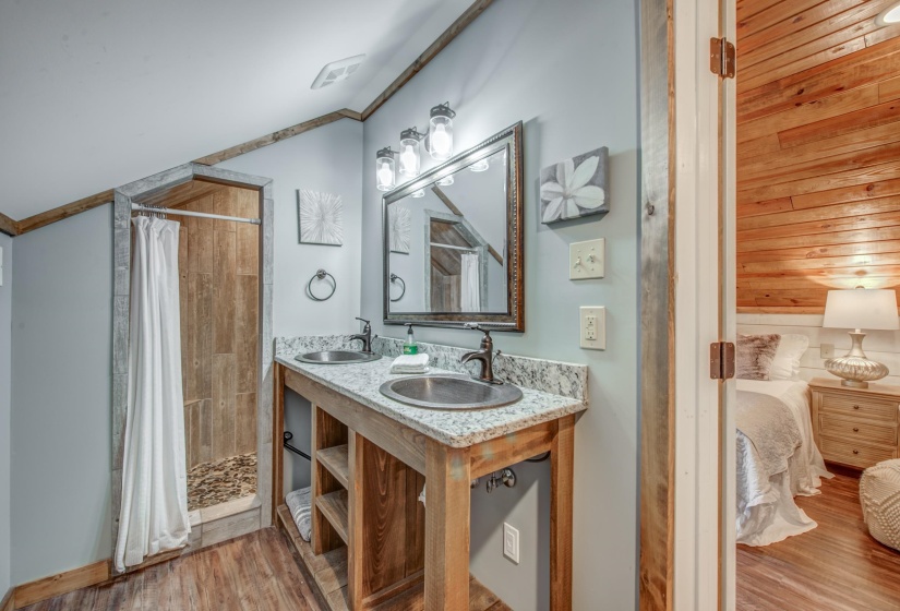 700 FAIRWAY LN, Counce, Tennessee 38326-8028, 3 Bedroom Bedrooms, 5 Room Rooms,2 BathroomBathrooms,Residential,For Sale,FAIRWAY,0,10223046