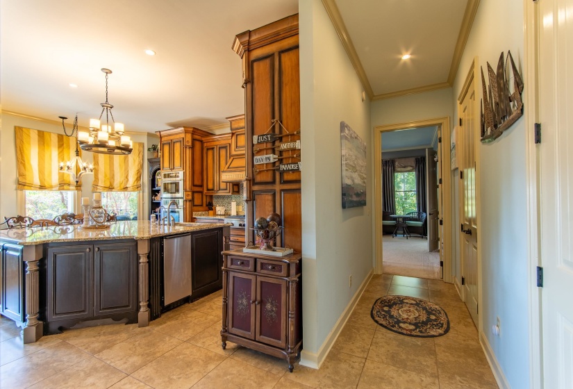 70 LIGHT PT, Savannah, Tennessee 38372, 3 Bedrooms Bedrooms, 9 Rooms Rooms,2.1 BathroomsBathrooms,Residential,For Sale,LIGHT,10223049