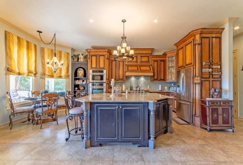 70 LIGHT PT, Savannah, Tennessee 38372, 3 Bedrooms Bedrooms, 9 Rooms Rooms,2.1 BathroomsBathrooms,Residential,For Sale,LIGHT,10223049