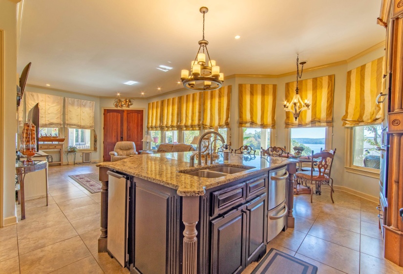 70 LIGHT PT, Savannah, Tennessee 38372, 3 Bedrooms Bedrooms, 9 Rooms Rooms,2.1 BathroomsBathrooms,Residential,For Sale,LIGHT,10223049