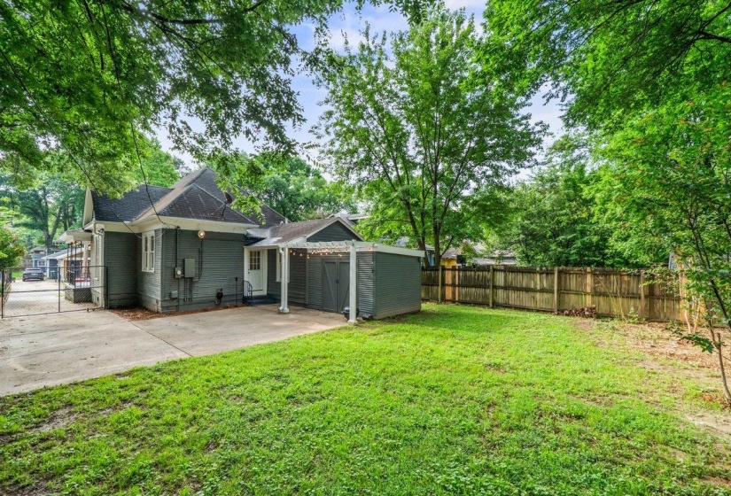 1039 FLEECE PL, Memphis, Tennessee 38104, 3 Bedroom Bedrooms, 5 Room Rooms,1 BathroomBathrooms,Residential,For Sale,FLEECE,0,10223061