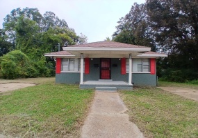 1917 FARRINGTON ST, Memphis, Tennessee 38109, 2 Bedrooms Bedrooms, ,1 BathroomBathrooms,Duplexes,For Sale,FARRINGTON,10223088 1917 FARRINGTON ST, Memphis, Tennessee 38109, 2 Bedrooms Bedrooms, ,1 BathroomBathrooms,Duplexes,For Sale,FARRINGTON,10223088