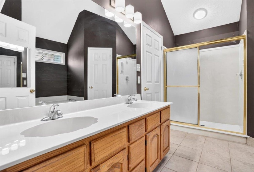 1846 PHEASANT ACRES LN, Memphis, Tennessee 38016, 2 Bedroom Bedrooms, 6 Room Rooms,2 BathroomBathrooms,Residential,For Sale,PHEASANT ACRES,0,10223063
