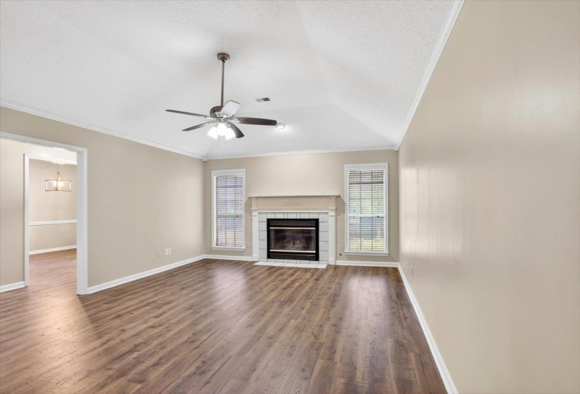 1846 PHEASANT ACRES LN, Memphis, Tennessee 38016, 2 Bedroom Bedrooms, 6 Room Rooms,2 BathroomBathrooms,Residential,For Sale,PHEASANT ACRES,0,10223063
