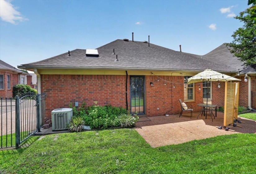 1846 PHEASANT ACRES LN, Memphis, Tennessee 38016, 2 Bedroom Bedrooms, 6 Room Rooms,2 BathroomBathrooms,Residential,For Sale,PHEASANT ACRES,0,10223063