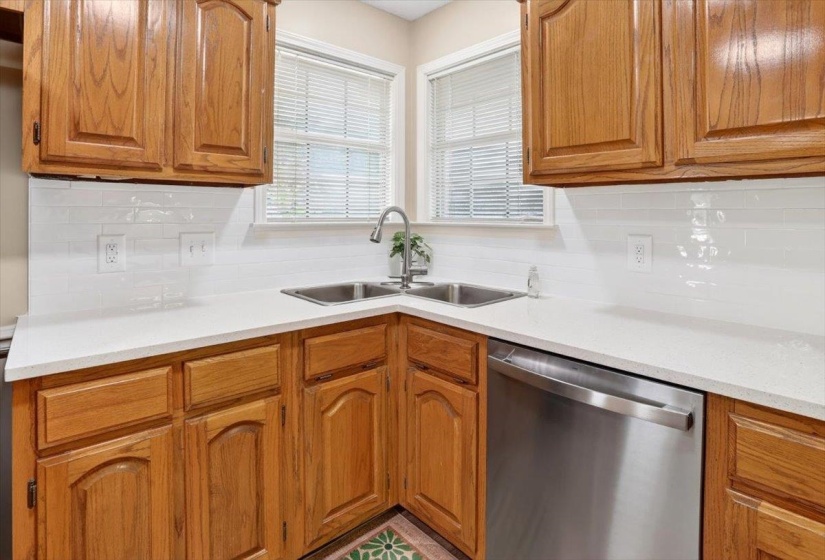 1846 PHEASANT ACRES LN, Memphis, Tennessee 38016, 2 Bedroom Bedrooms, 6 Room Rooms,2 BathroomBathrooms,Residential,For Sale,PHEASANT ACRES,0,10223063