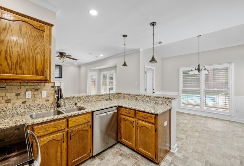 779 GABLE LN, Collierville, Tennessee 38017, 4 Bedroom Bedrooms, 9 Room Rooms,2.1 BathroomBathrooms,Residential,For Sale,GABLE,0,10223066