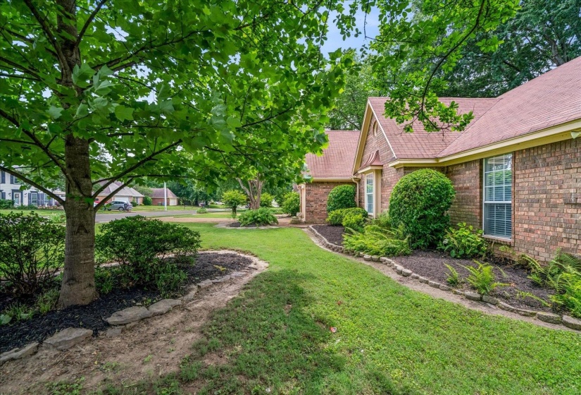 895 CULLY RD, Memphis, Tennessee 38018, 3 Bedrooms Bedrooms, 6 Rooms Rooms,2 BathroomsBathrooms,Residential,For Sale,CULLY,10223093