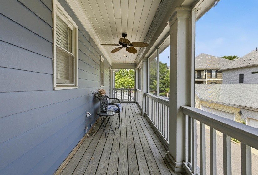589 MADEWOOD DR, Memphis, Tennessee 38103, 2 Bedroom Bedrooms, 4 Room Rooms,2.1 BathroomBathrooms,Residential,For Sale,MADEWOOD,0,10223094