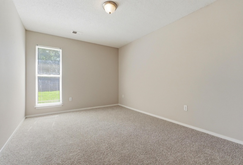 7446 CLIFFWOOD DR, Horn Lake, Mississippi 38637-1191, 4 Bedroom Bedrooms, 6 Room Rooms,2 BathroomBathrooms,Residential,For Sale,CLIFFWOOD,0,10223097