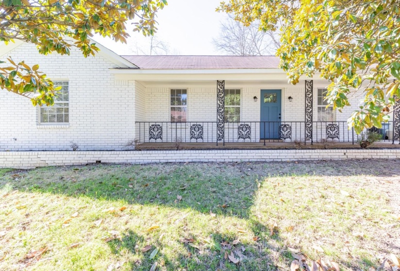 4773 KITTY DR, Memphis, Tennessee 38128, 4 Bedroom Bedrooms, 10 Room Rooms,3 BathroomBathrooms,Residential,For Sale,KITTY,0,10223072