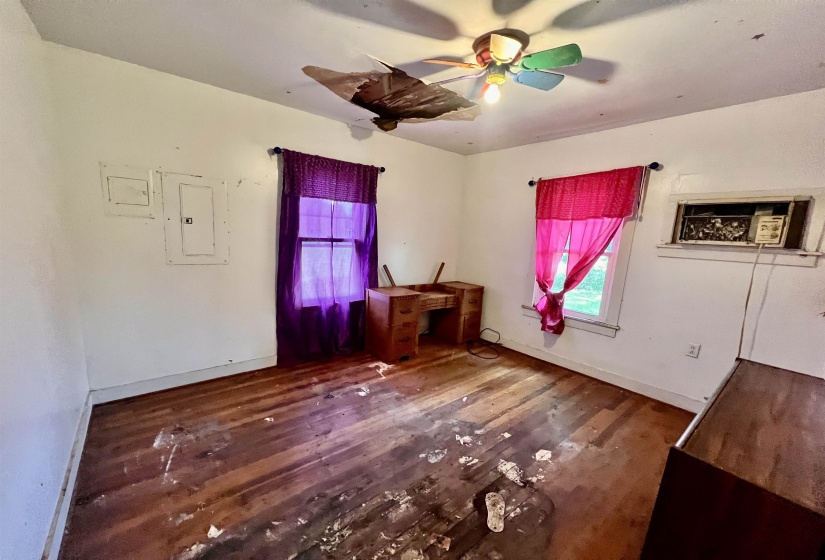 9820 HWY 59 HWY, Unincorporated, Tennessee 38015, 2 Bedrooms Bedrooms, 5 Rooms Rooms,1 BathroomBathrooms,Residential,For Sale,HWY 59,10223076