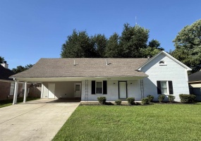 7057 HILLSHIRE DR, Memphis, Tennessee 38133, 4 Bedrooms Bedrooms, 8 Rooms Rooms,2 BathroomsBathrooms,Residential,For Sale,HILLSHIRE,10223083