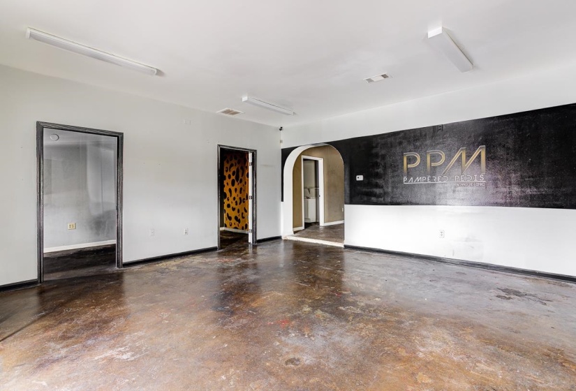 583 TILLMAN ST, Memphis, Tennessee 38112, 0 , 0 ,0,Commercial/industrial,For Sale,TILLMAN,0,10223109