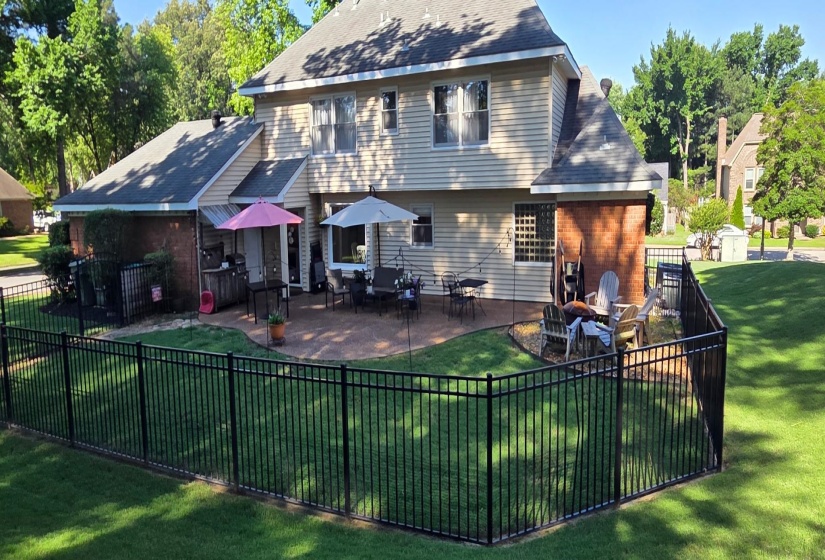 2840 ASPEN GLADE CV, Memphis, Tennessee 38016, 4 Bedroom Bedrooms, 7 Room Rooms,2.1 BathroomBathrooms,Residential,For Sale,ASPEN GLADE,0,10223101