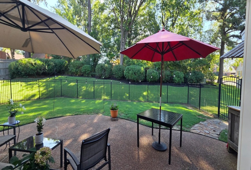 2840 ASPEN GLADE CV, Memphis, Tennessee 38016, 4 Bedroom Bedrooms, 7 Room Rooms,2.1 BathroomBathrooms,Residential,For Sale,ASPEN GLADE,0,10223101