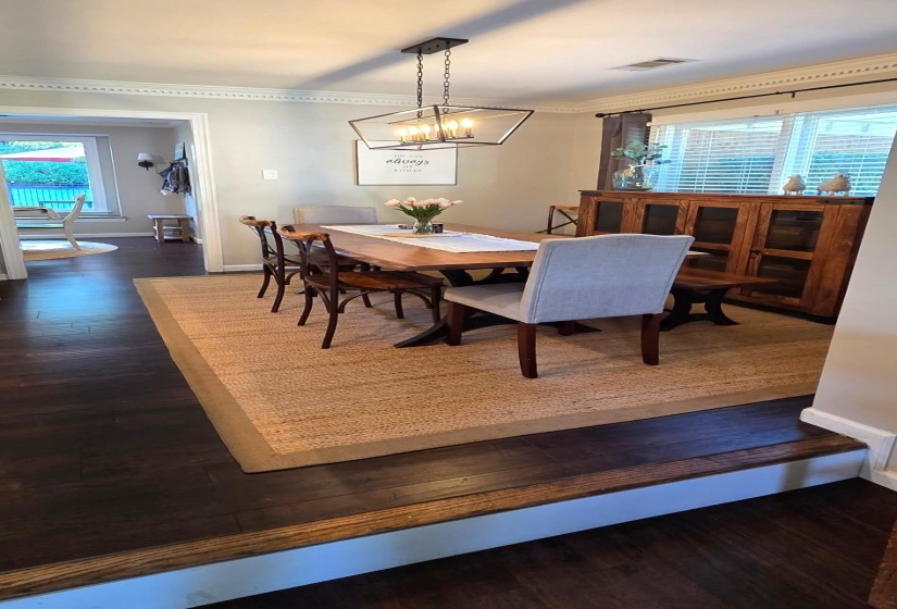 2840 ASPEN GLADE CV, Memphis, Tennessee 38016, 4 Bedroom Bedrooms, 7 Room Rooms,2.1 BathroomBathrooms,Residential,For Sale,ASPEN GLADE,0,10223101