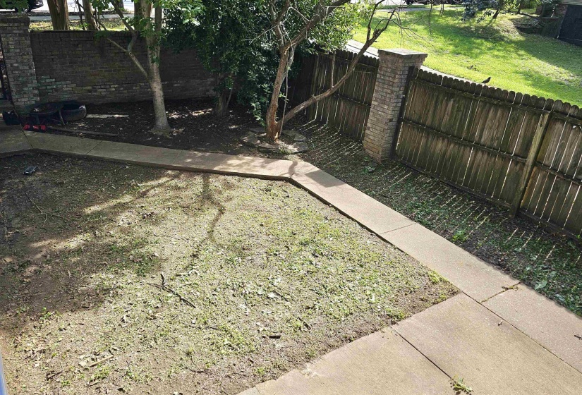 269 LOONEY AVE, Memphis, Tennessee 38107, 2 Bedrooms Bedrooms, 5 Rooms Rooms,2 BathroomsBathrooms,Residential,For Sale,LOONEY,10223110