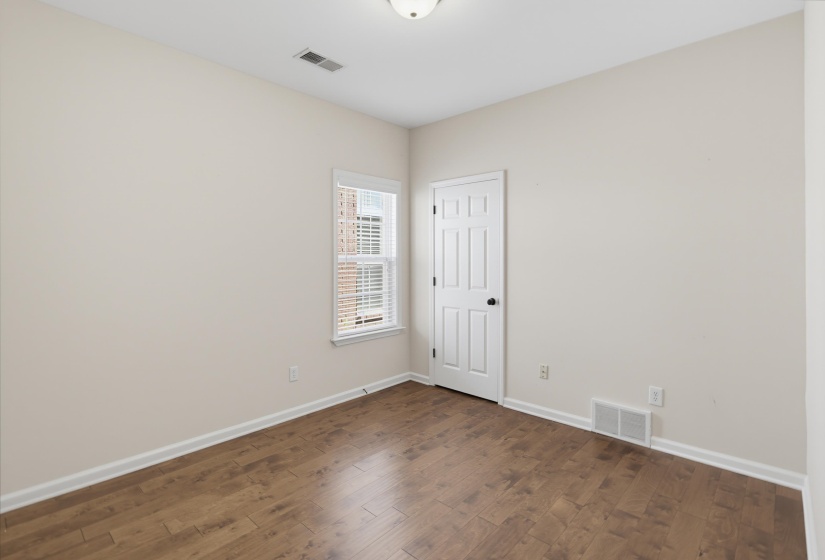 1893 TALISKER DR, Cordova, Tennessee 38016, 3 Bedroom Bedrooms, 5 Room Rooms,2 BathroomBathrooms,Residential,For Sale,TALISKER,0,10223113