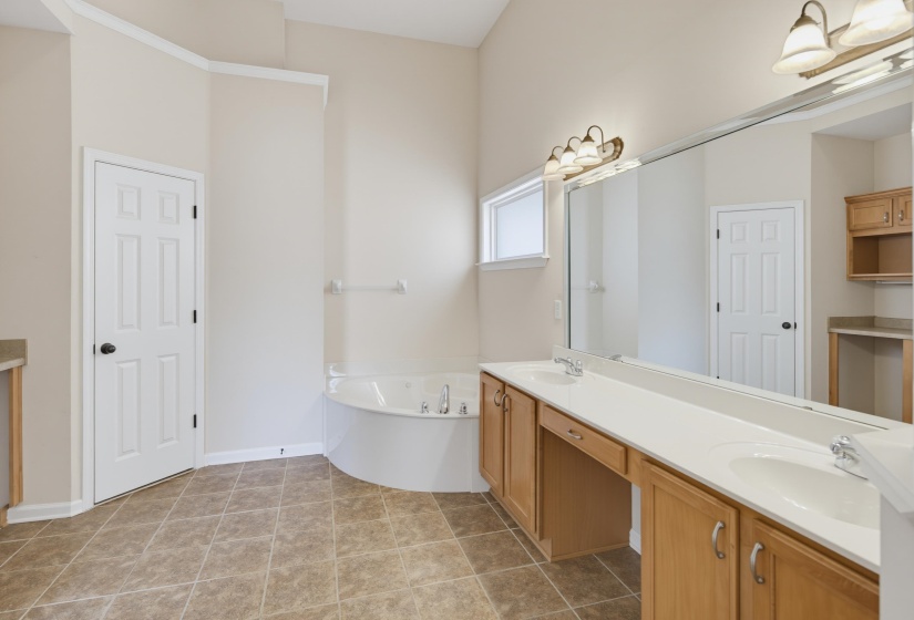 1893 TALISKER DR, Cordova, Tennessee 38016, 3 Bedroom Bedrooms, 5 Room Rooms,2 BathroomBathrooms,Residential,For Sale,TALISKER,0,10223113